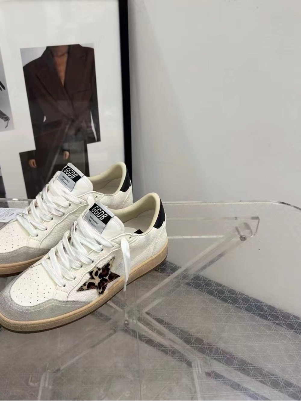 Golden Goose White Leather Low-Top Sneakers with Leopard Star and Black Heel Tab - Picture 2 of 9